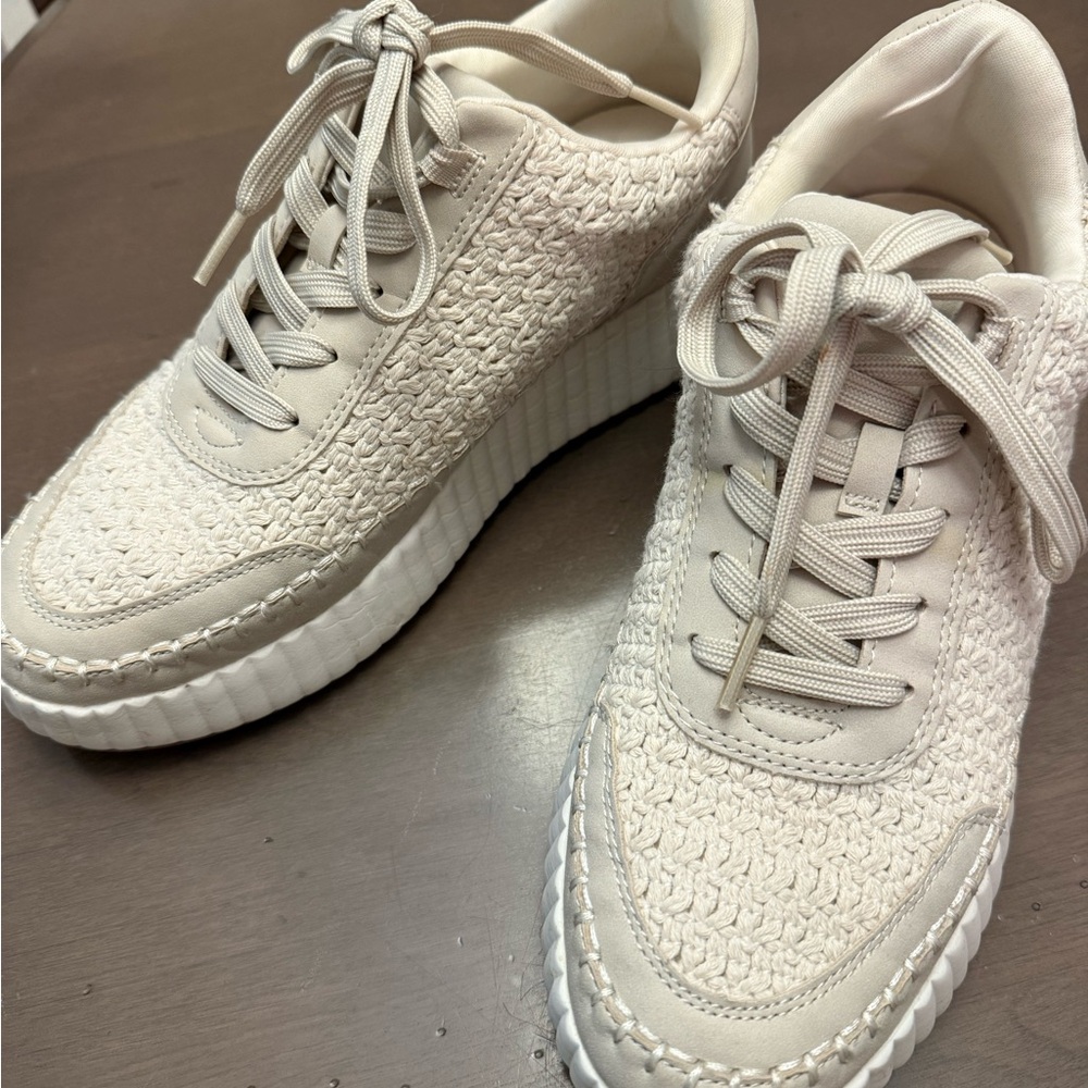 Dolce Vita Cream Textured Sneakers